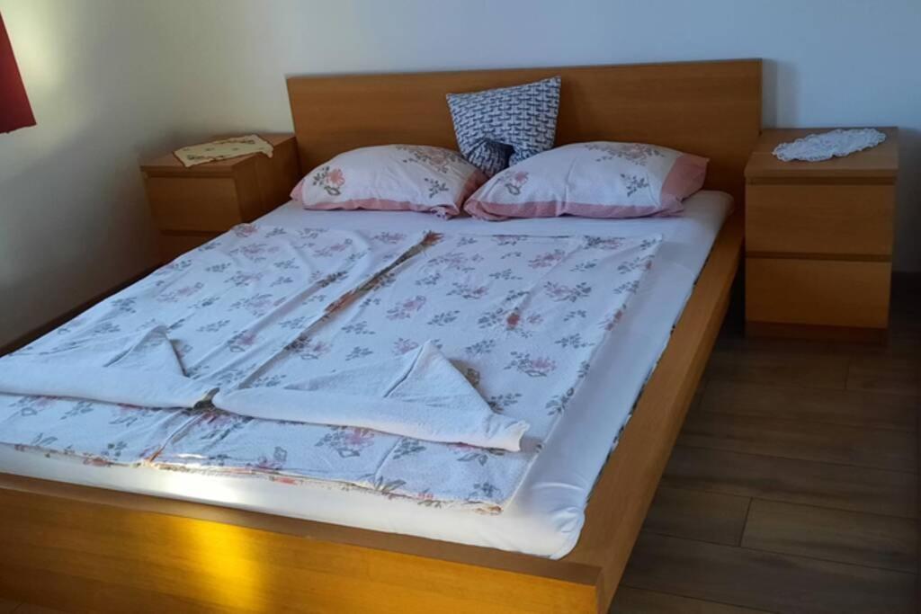 Andrea Nyaralohaz Villa Kovagoors Luaran gambar